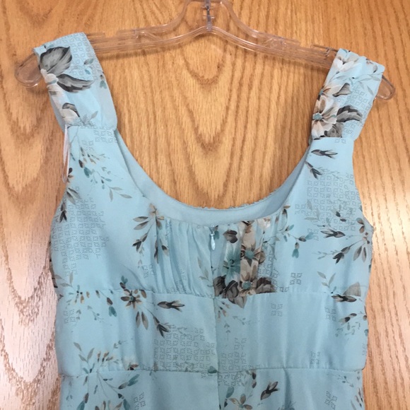 Spring Dress - Picture 3 of 4